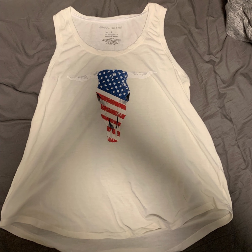 Cute tank top.